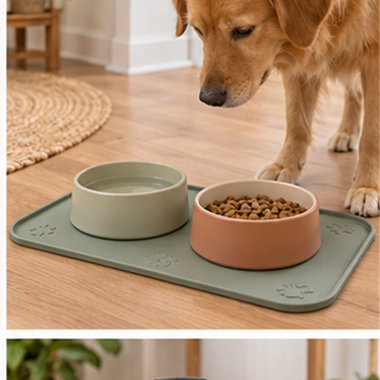 Raised Edge Feeding Mat in use